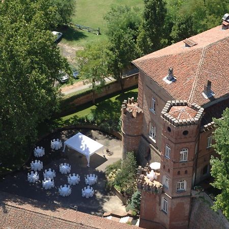 ホテル Relais Del Castello Di Oviglio エクステリア 写真